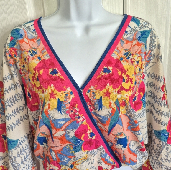 Flying Tomato Cropped Flowy Boho Floral Wide Sleeve Top Womens Small - Picture 3 of 15